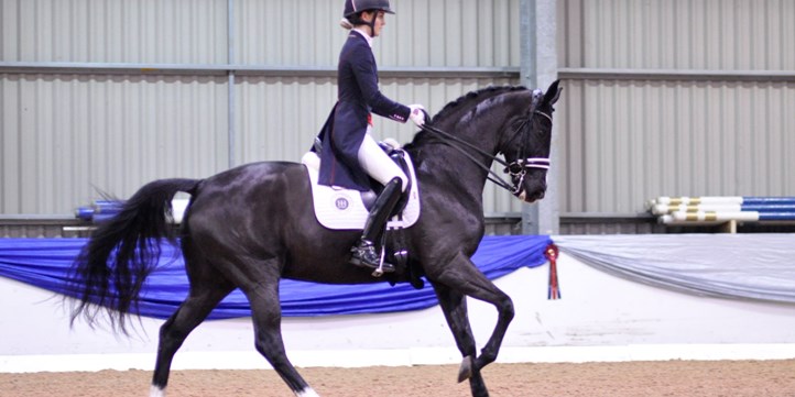 Holly Kerslake and Extasia (1)